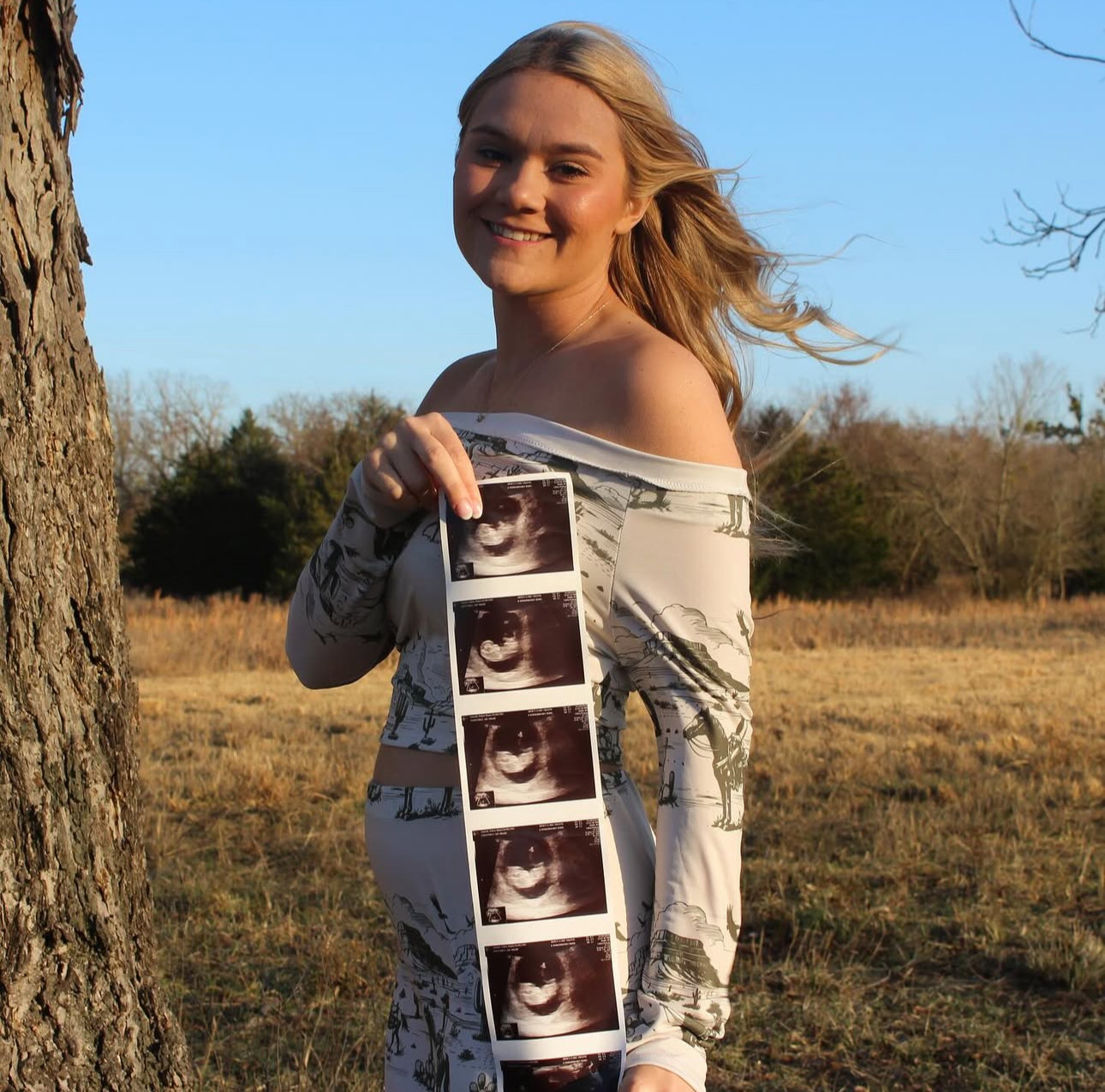 Maternity session photo 1